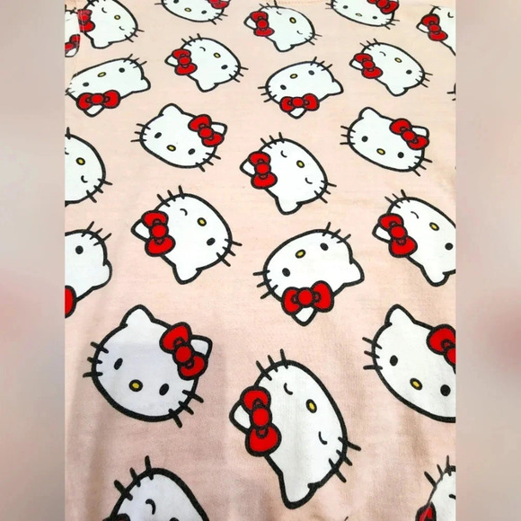 Sanrio Women's Tops Pink Hello Kitty Graphic Faces Crew Neck Sweatshirt, sz XS - Picture 4 of 13